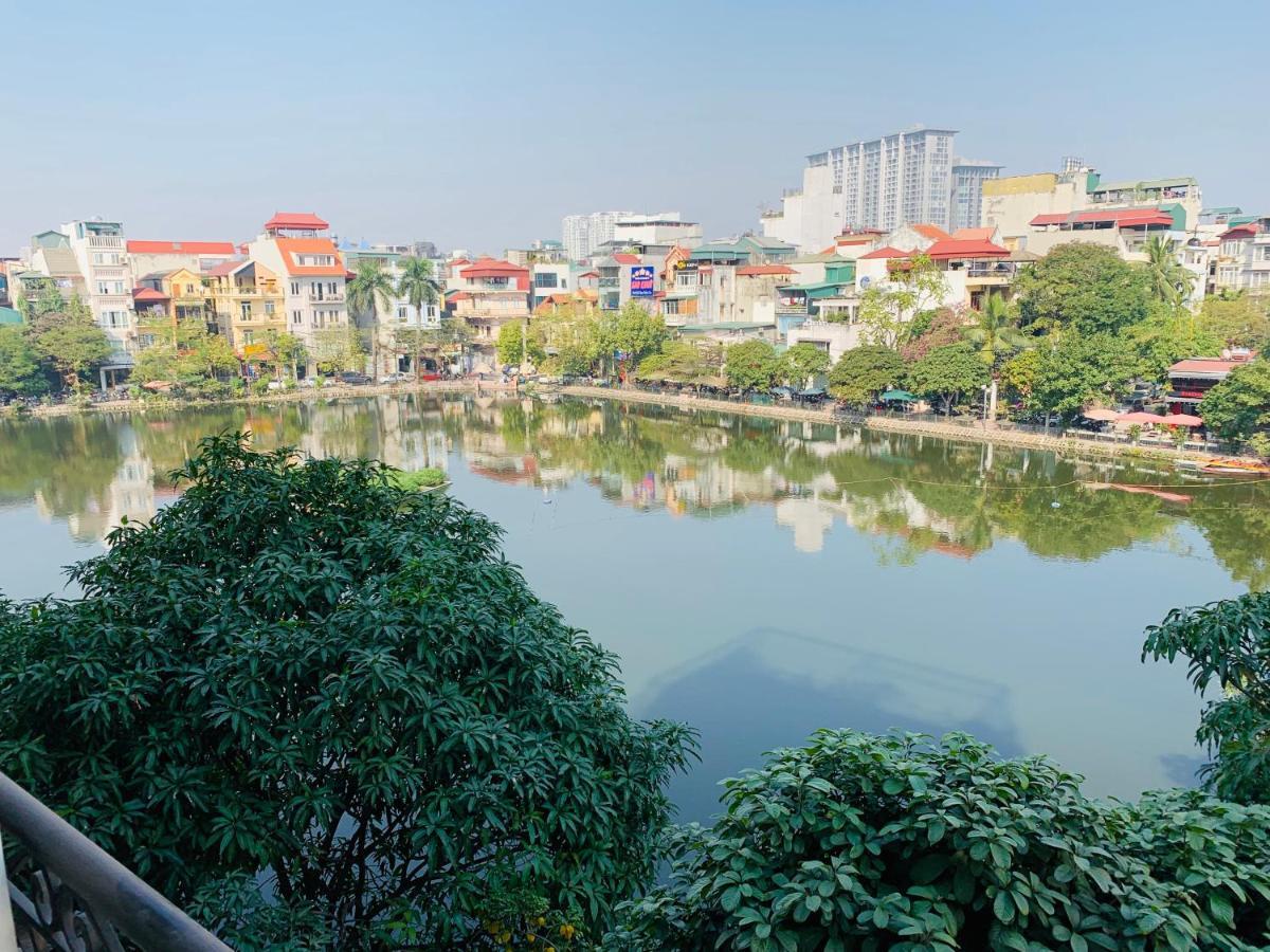 Lakeside House Hanoi Bagian luar foto