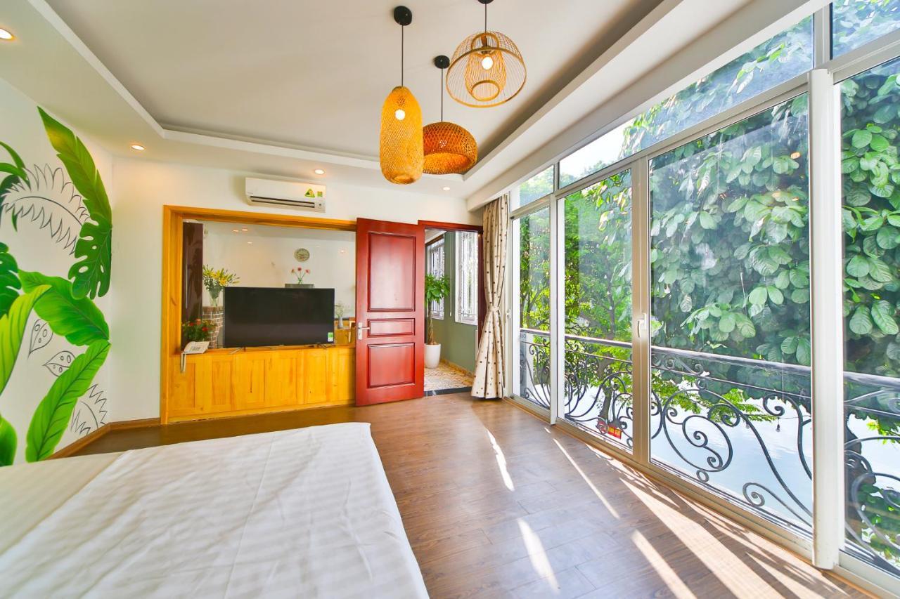 Lakeside House Hanoi Bagian luar foto