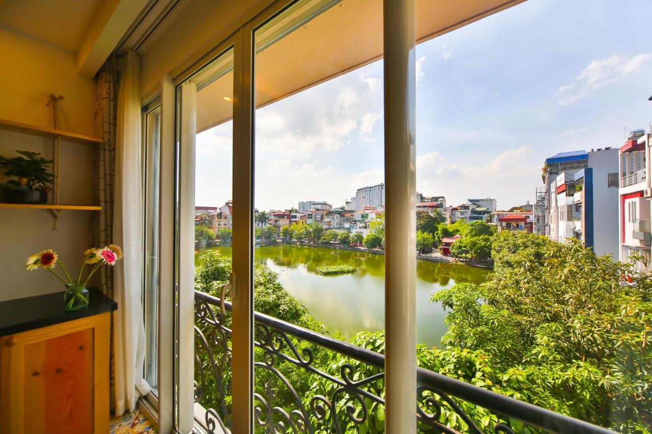 Lakeside House Hanoi Bagian luar foto